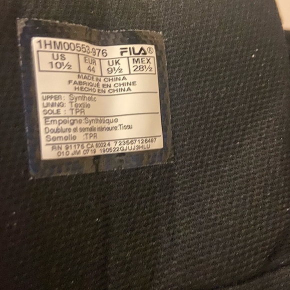 Fila faux suede black boots men’s size 10,5. - Picture 6 of 8